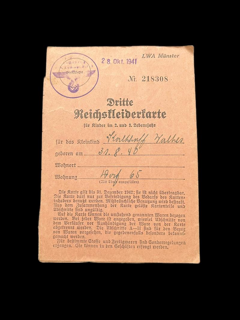 WW2 GERMAN CLOTHING CARD