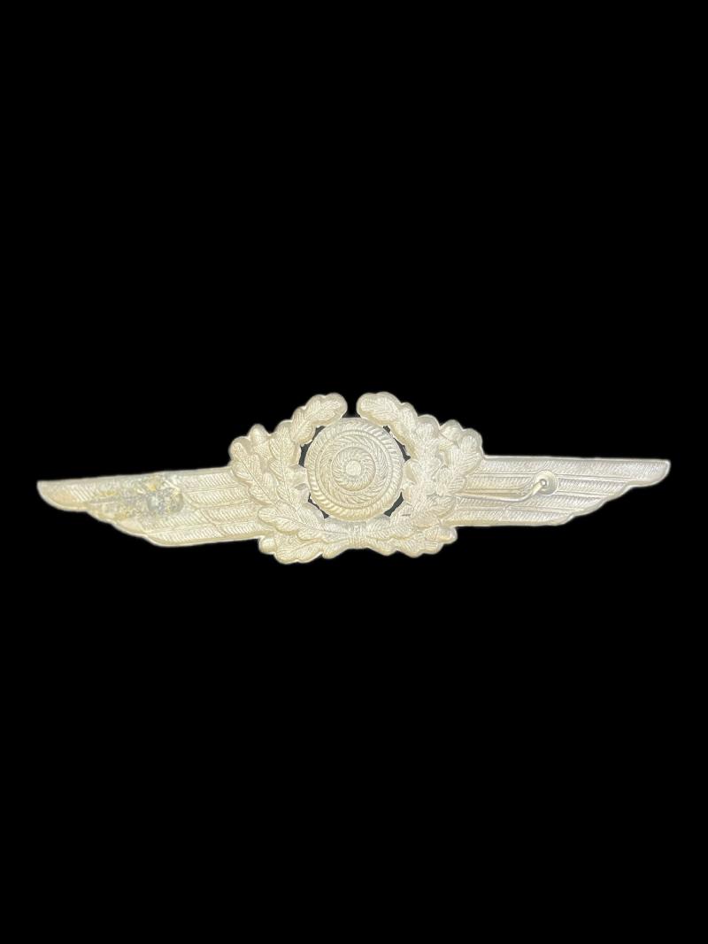 WW2 GERMAN LUFTWAFFE ALUMINIUM WREATH AND COCKADE