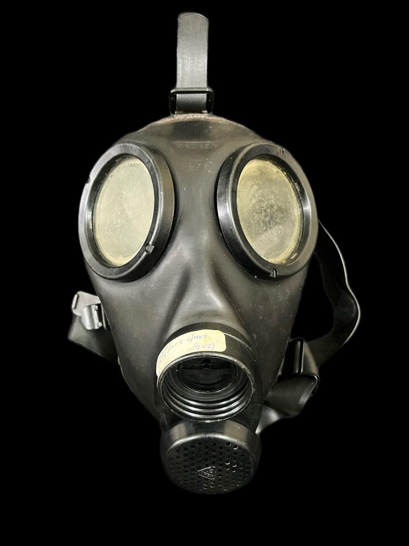 GERMAN DRAEGER GTG GAS MASK