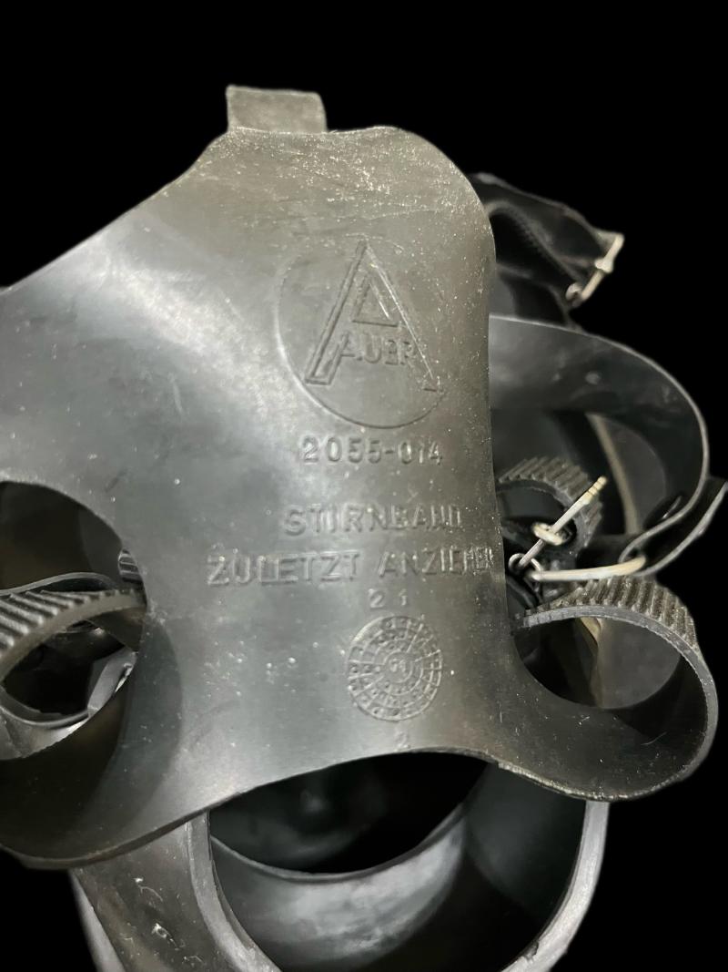 GERMAN AUER MSA 3S GAS MASK WITH FILTER AND CASE