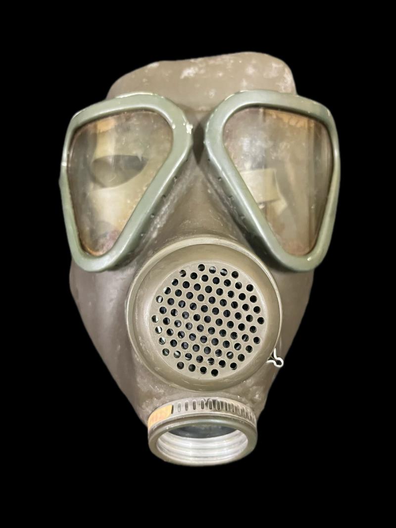 GERMAN AUER M65 GAS MASK
