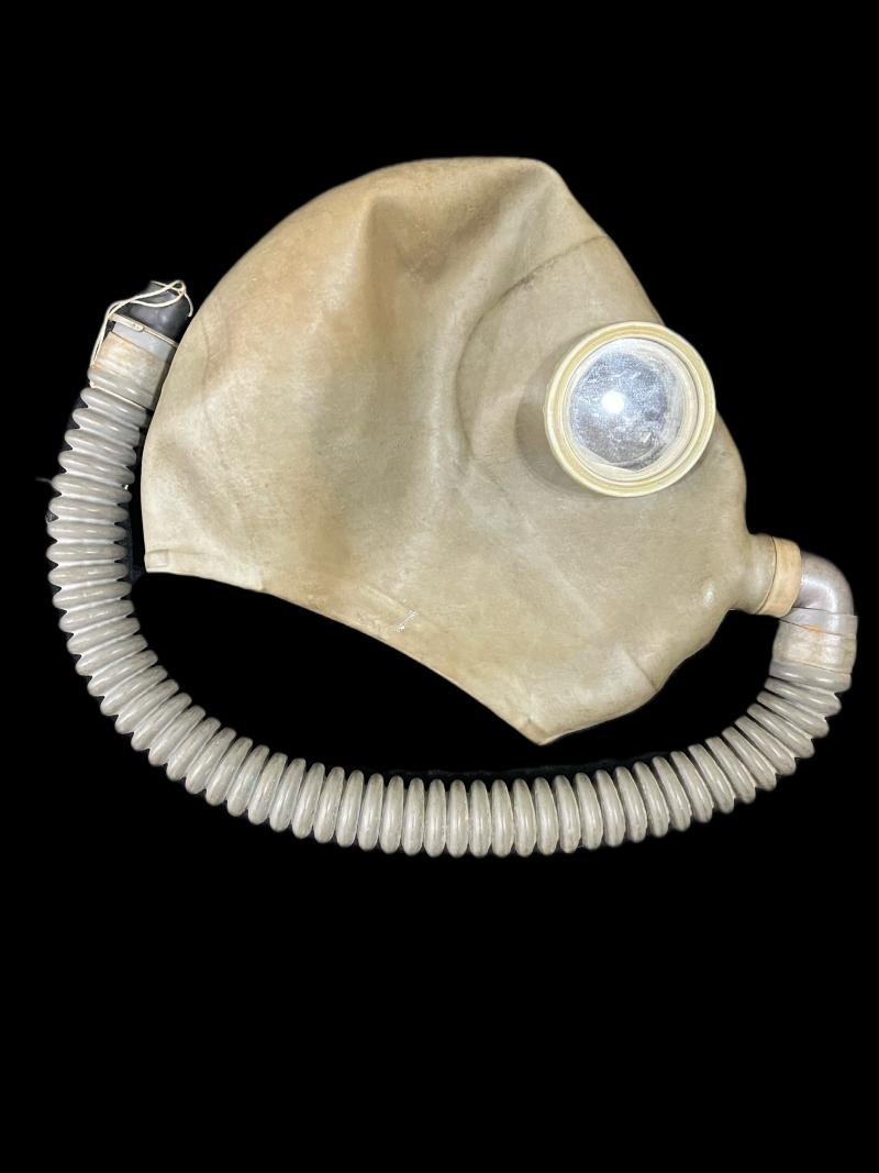 SOVIET IP-46 GAS MASK