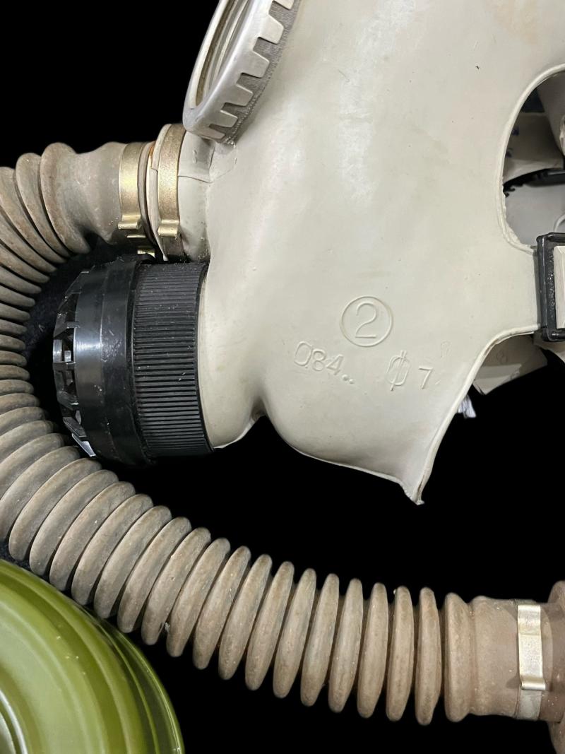 SOVIET PDF CHILDRENS GAS MASK WITH FILTER AND BAG