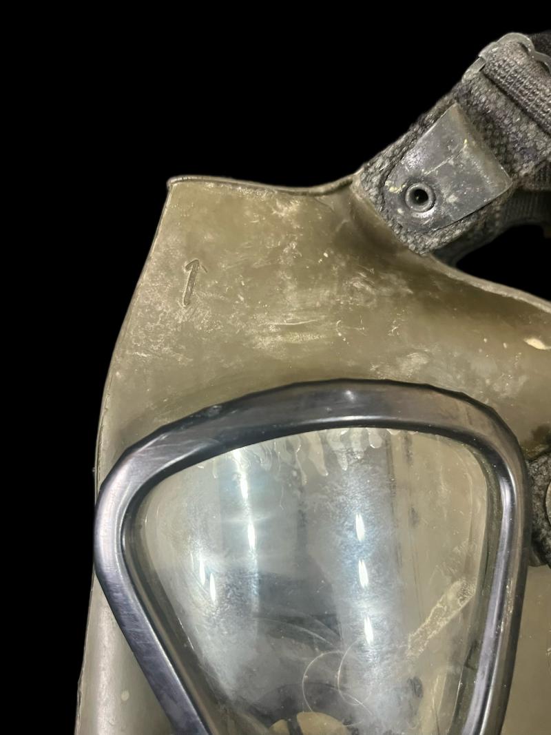 U.S M11 TYPE GAS MASK