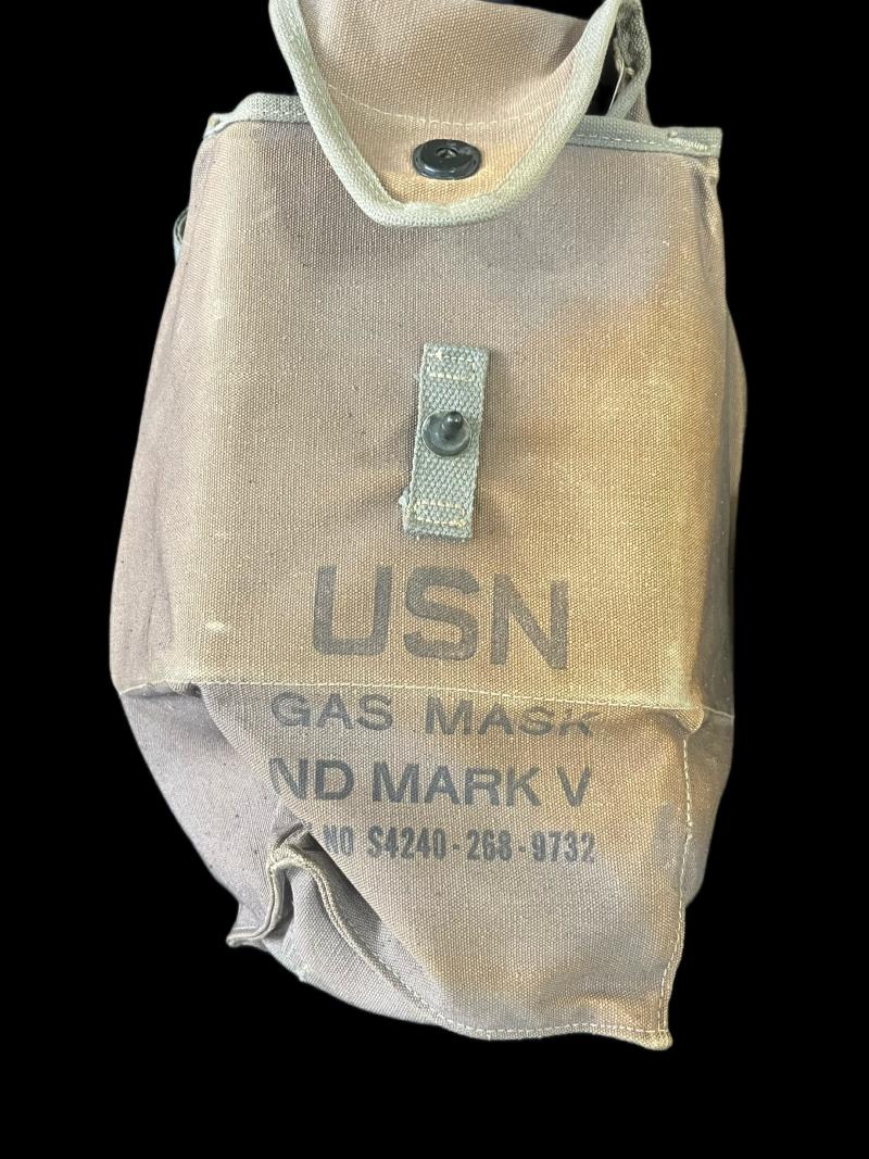 U.S. NAVY ND MARK V GAS MASK WITH BAG