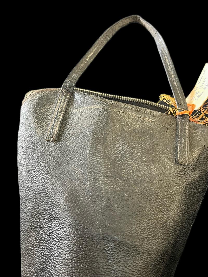 WW2 BRITISH CIVILIAN GAS MASK WITH BAG