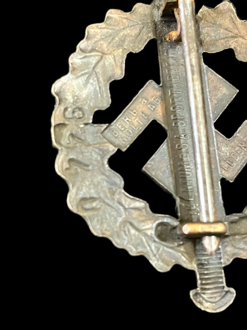 WW2 GERMAN SA SPORTS BADGE IN BRONZE (LOW SERIAL NUMBER)