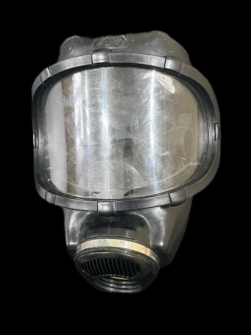 GERMAN AUER FULL FACE GAS MASK