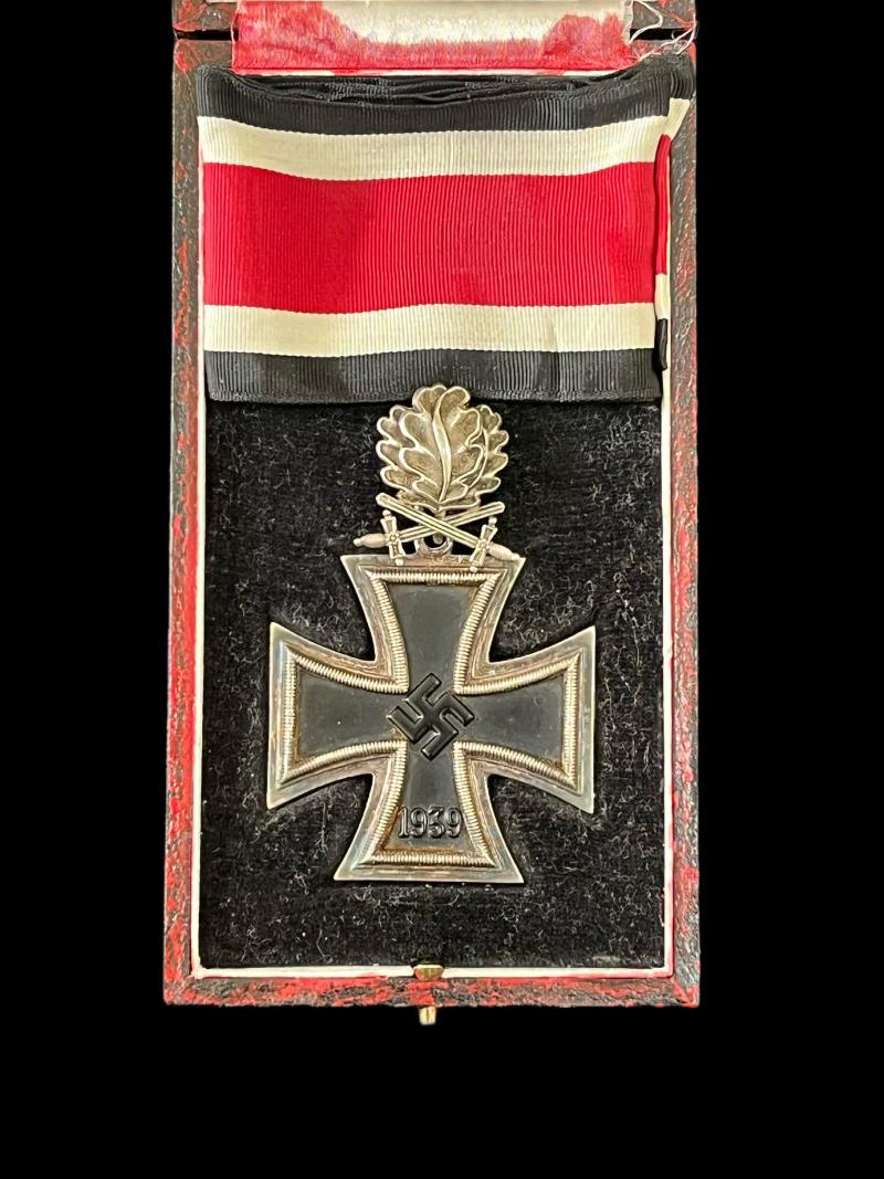 KNIGHTS CROSS OF THE IRON CROSS WITH OAKLEAVES AND SWORDS (RUDOLF SOUVAL)