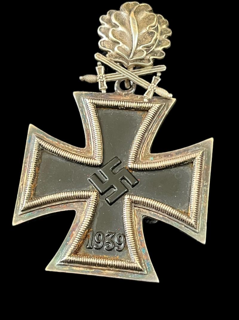 KNIGHTS CROSS OF THE IRON CROSS WITH OAKLEAVES AND SWORDS (RUDOLF SOUVAL)