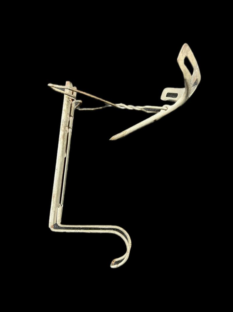 WW2 GERMAN ARMY GAS MASK STORAGE SPRING (MASKENSPANNER)