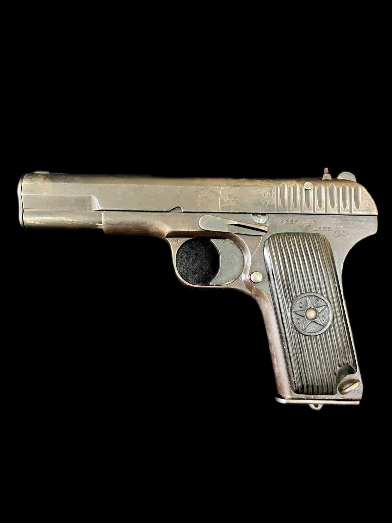 DEACTIVATED WW2 SOVIET TOKAREV TT30 7.62 PISTOL (EU DEACTIVATION)