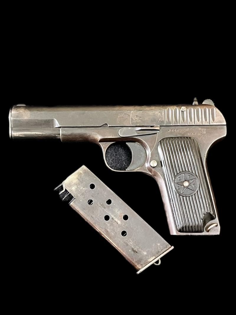 DEACTIVATED WW2 SOVIET TOKAREV TT30 7.62 PISTOL (EU DEACTIVATION)