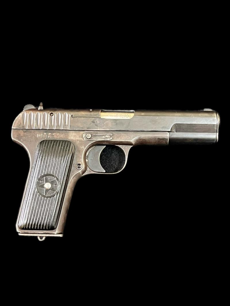 DEACTIVATED WW2 SOVIET TOKAREV TT30 7.62 PISTOL (EU DEACTIVATION)