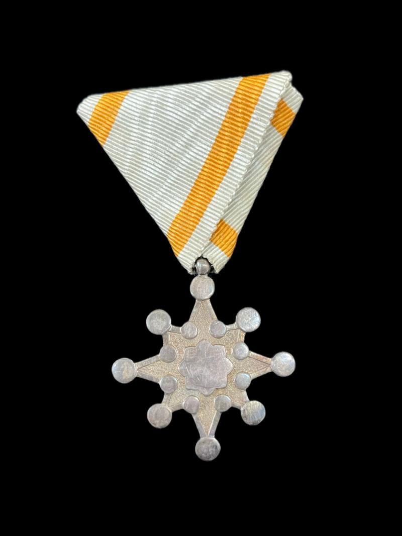 JAPANESE THE ORDER OF THE SACRED MEDAL