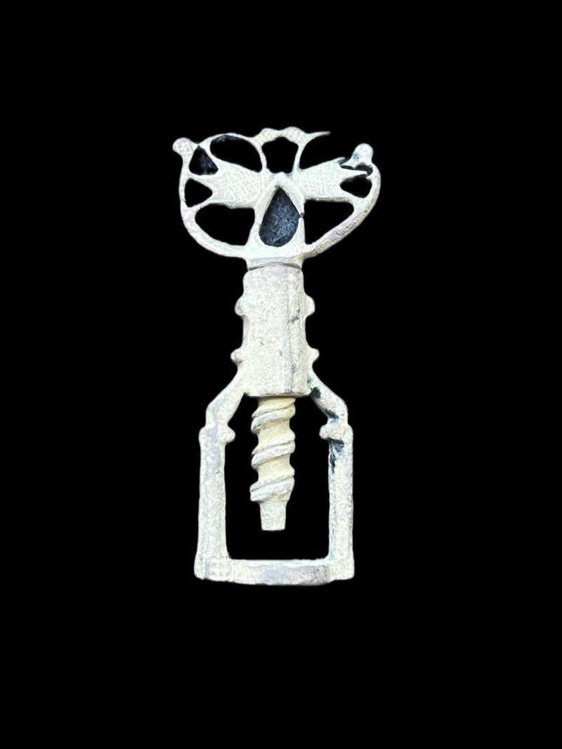 ENGLISH CIVIL WAR ROYALIST NUT CRACKER