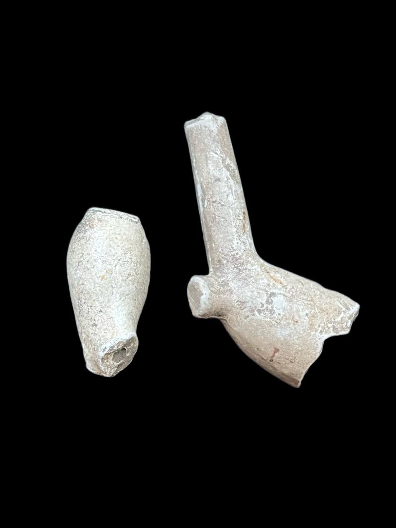ENGLISH CIVIL WAR SMOKING PIPE (PARTS)