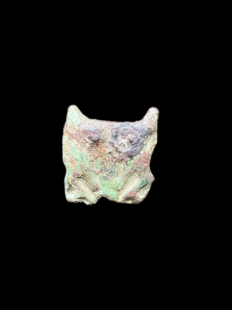 8TH - 11TH CENTURY VIKING STIRRUP SUSPENSION