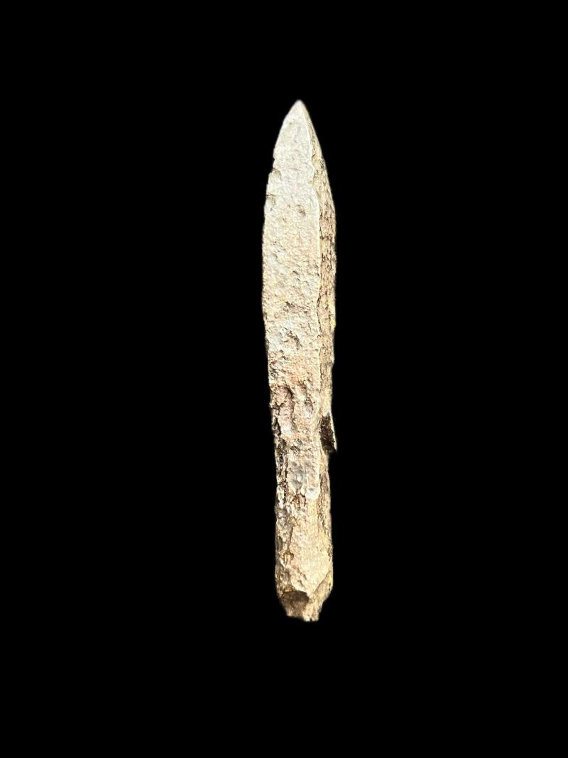 1300-1400 MEDIEVAL ARROW HEAD