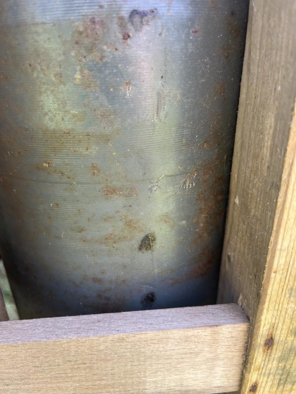 WW2 GERMAN 15.2CM HOWITZER SHELL IN CRATE (INERT)