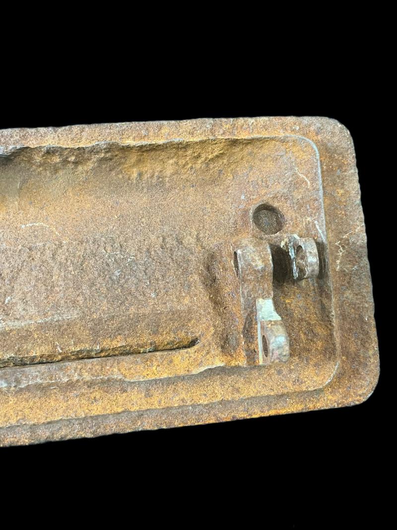 WW2 GERMAN SD.KFZ. 251 (SONDERKRAFTFAHRZEUG 251) FRONT ARMOUR SLIT