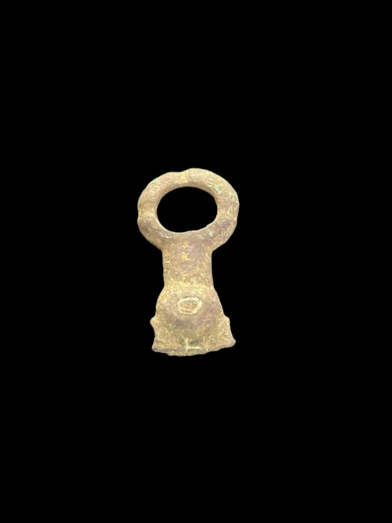 8TH-11TH CENTURY VIKING SWORD BELT LOOP