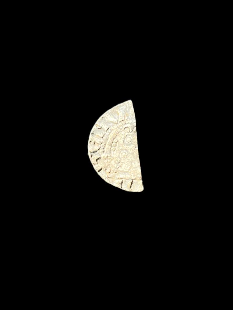 HALF CUT PLANTAGENET COIN