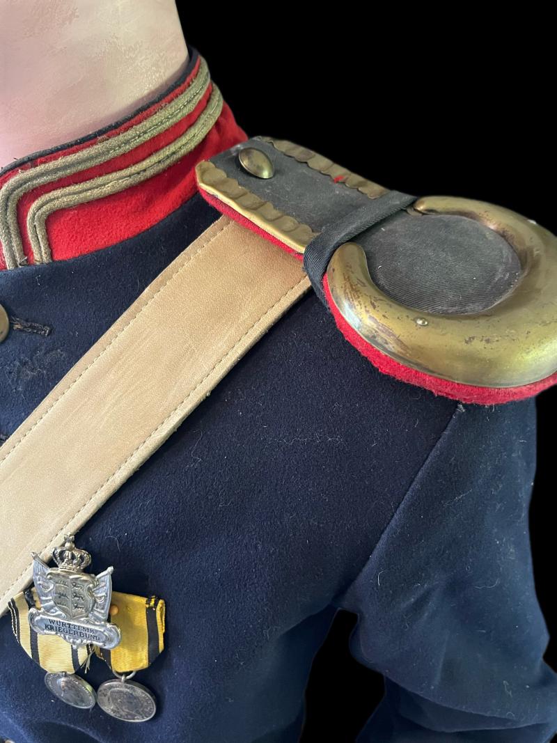 WURTTEMBERG LIEUTENANT CAVALRY RESERVE GARDE UNIFORM SET