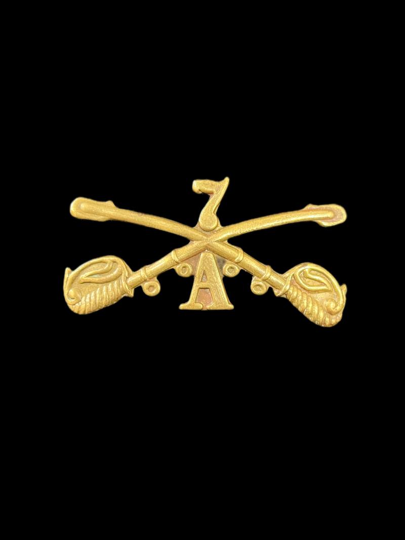 U.S 7TH CAVALRY BRASS BADGE
