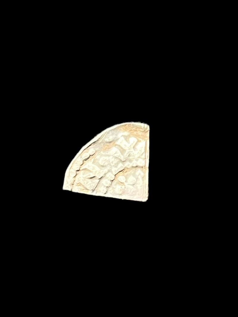 PLANTAGENET SHORT CROSS QUARTER CUT SILVER COIN