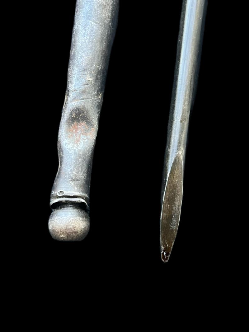 NO.4 BAYONET & SCABBARD