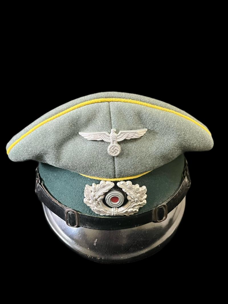 WW2 GERMAN PEKIIRO SIGNALS OFFICER'S PEAK CAP (NAMED)
