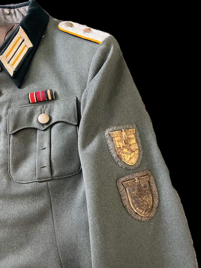 EARLY WW2 GERMAN CAVALRY OFFICER'S 8 BUTTON TUNIC (NAMED)