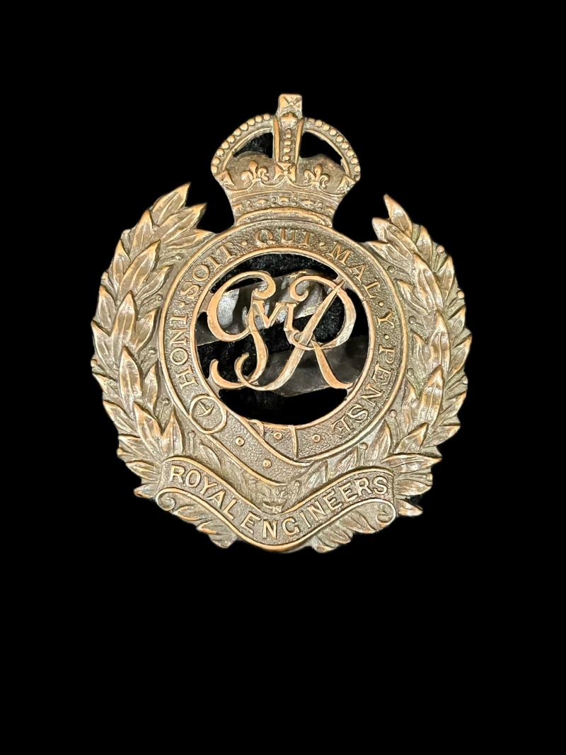 ROYAL ENGINEERS CAP BADGE