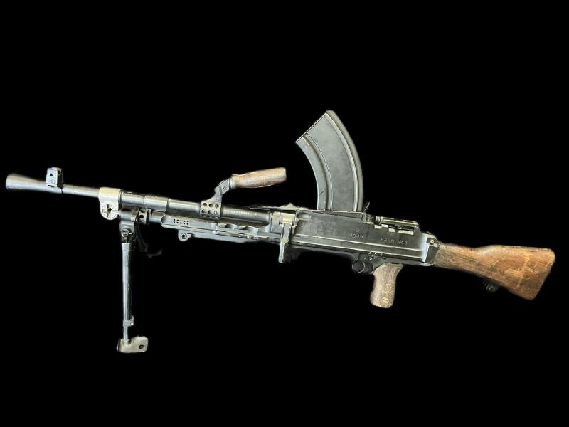 DEACTIVATED 1949 ENFIELD BREN MK.III MACHINE GUN (MATCHING) (UK DEACTIVATION)