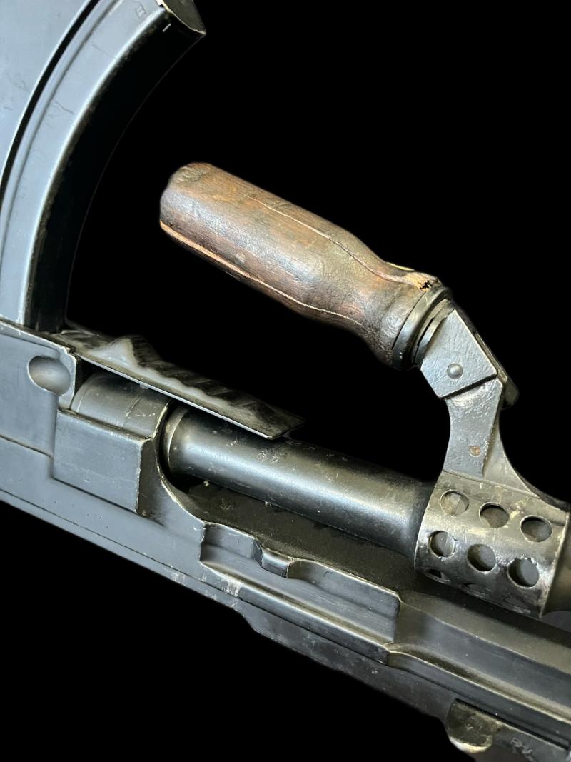 DEACTIVATED 1949 ENFIELD BREN MK.III MACHINE GUN (MATCHING) (UK DEACTIVATION)