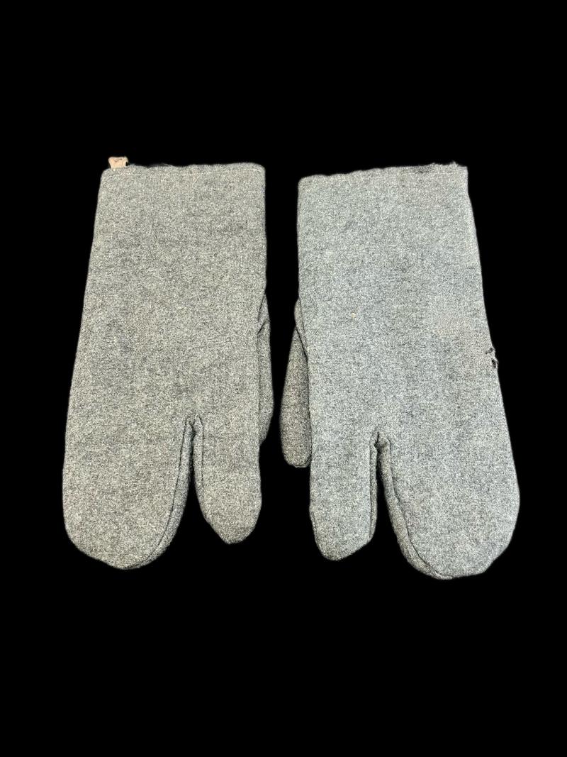 WW2 GERMAN WEHRMACHT GLOVES
