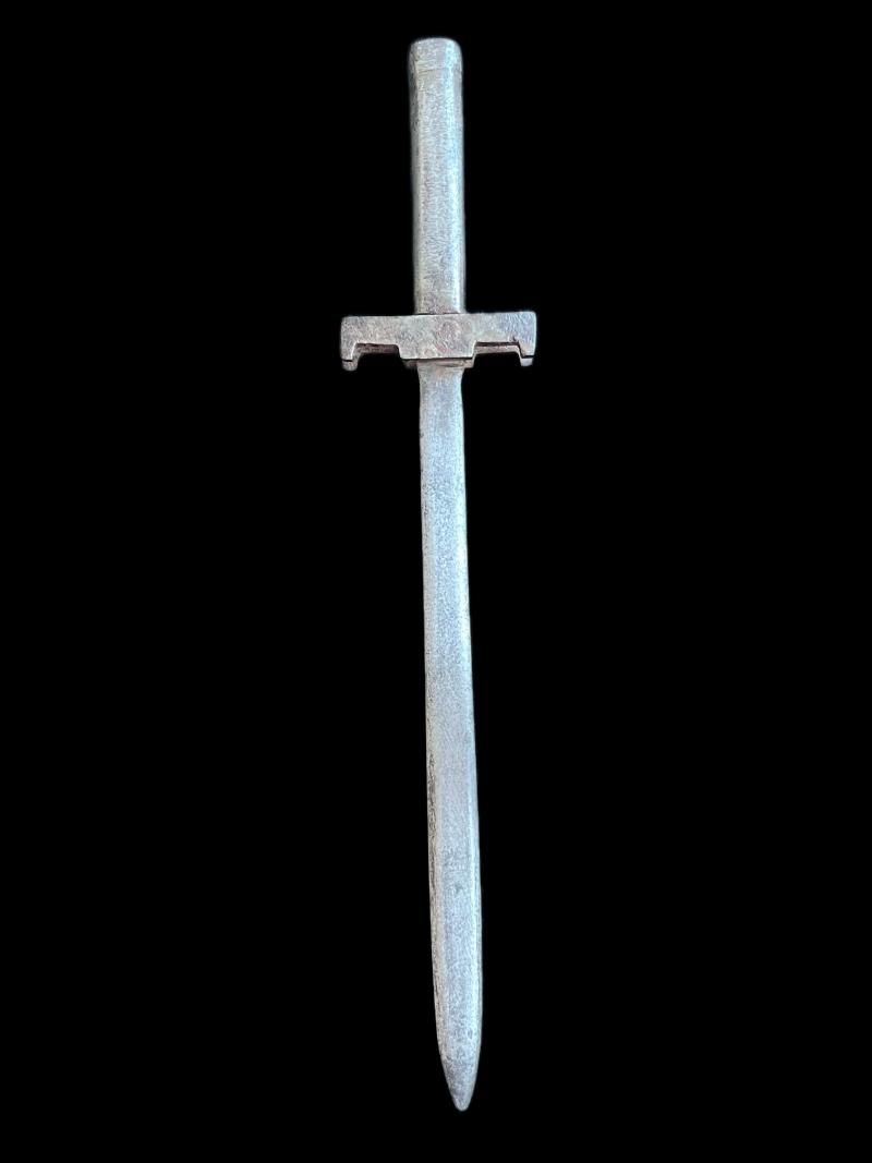 UNKNOWN MINIATURE SWORD