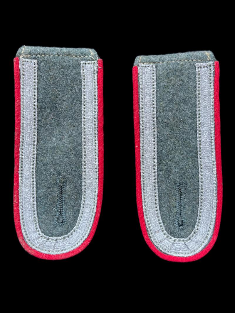 REPRODUCTION WW2 GERMAN ARMY ARTILLERY FIELD GREY NCO UNTERFELDWEBEL SHOULDER BOARDS