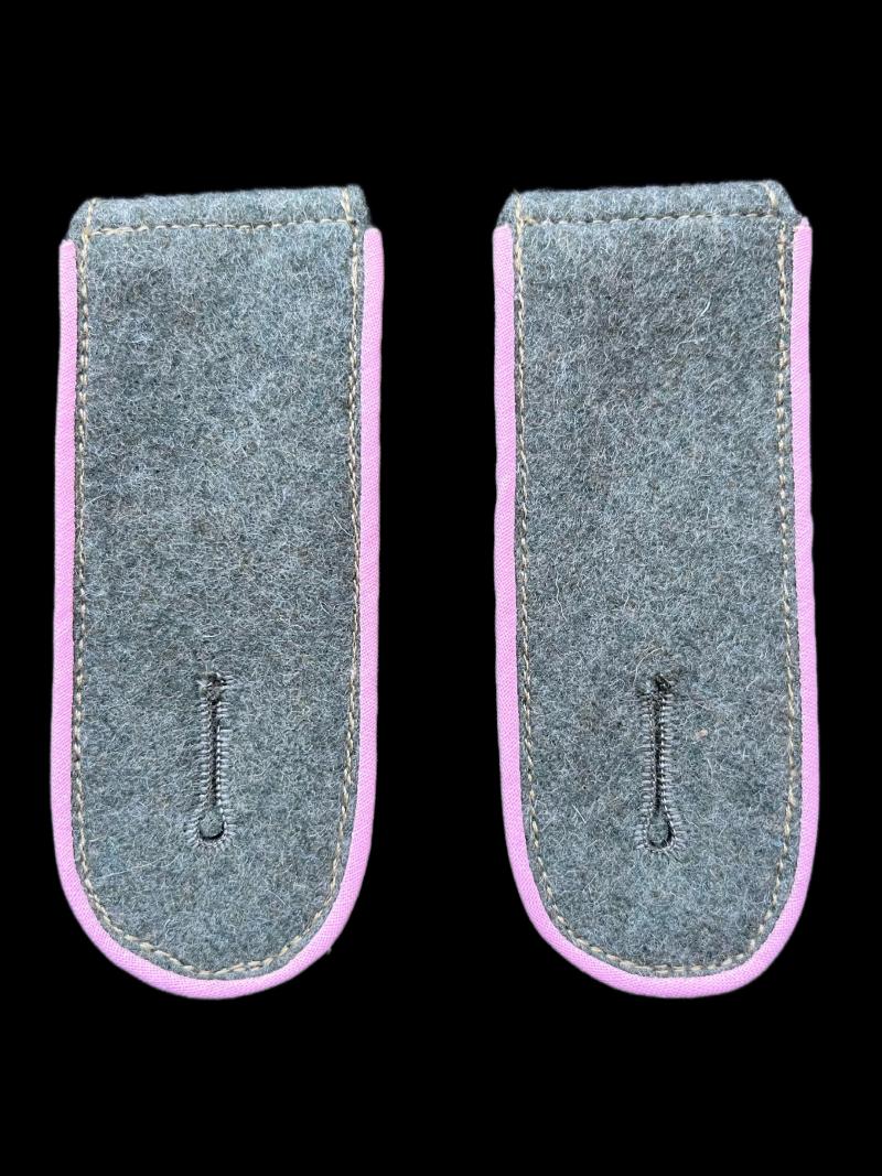 REPRODUCTION WW2 GERMAN PANZER SHOULDER BOARDS