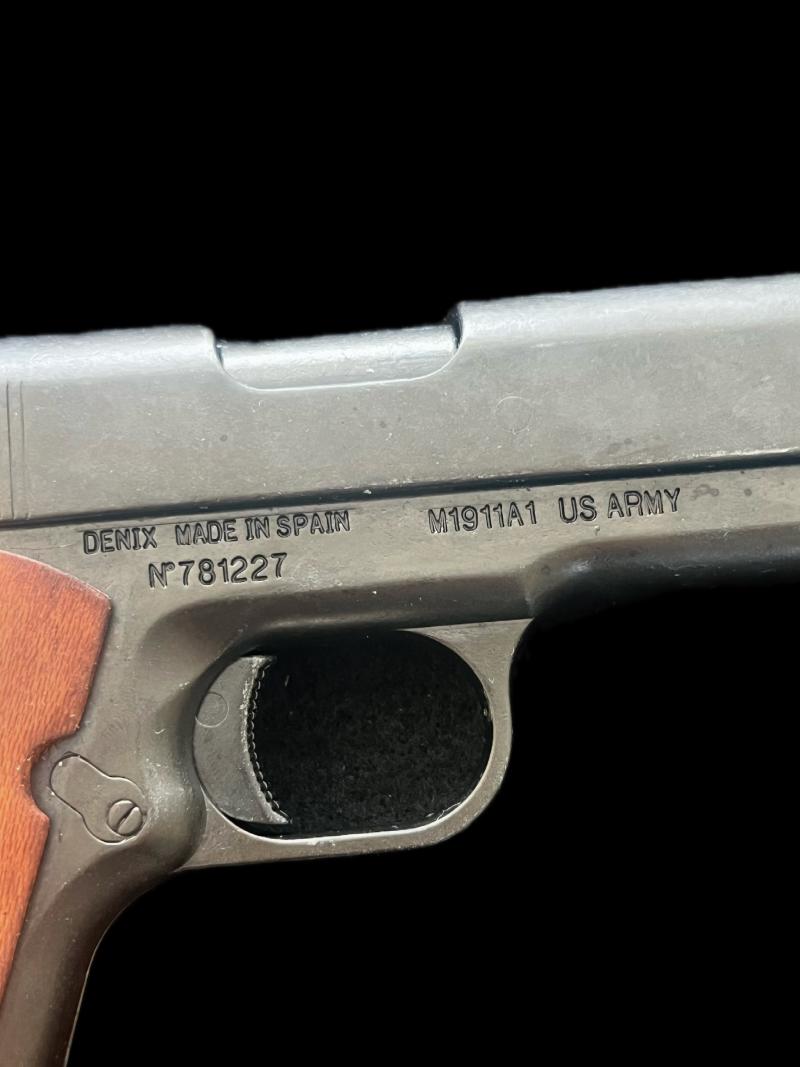 DENIX REPLICA U.S. COLT 1911 PISTOL