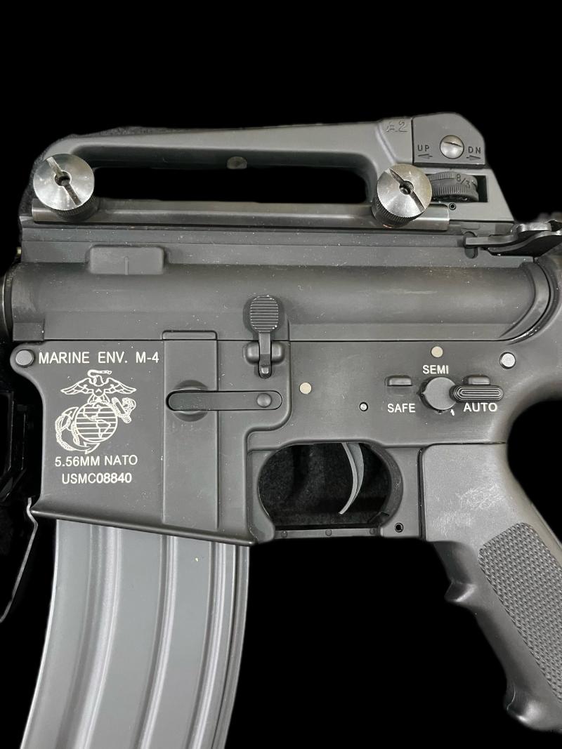 AIRSOFT M16/MARINE M-4 WITH M203 GRENADE LAUNCHER AND 2 X GRENADES