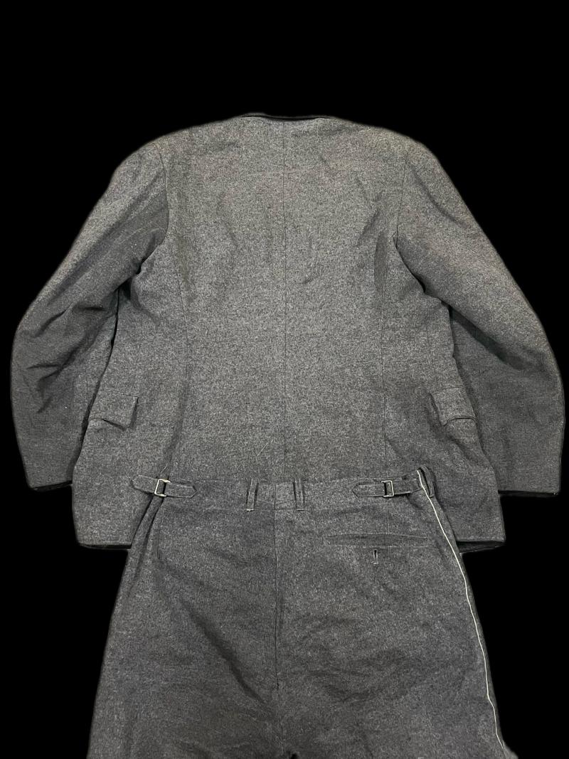 GERMAN DRK UNIFORM SET (DEUTSCHES ROTES KREUZ)