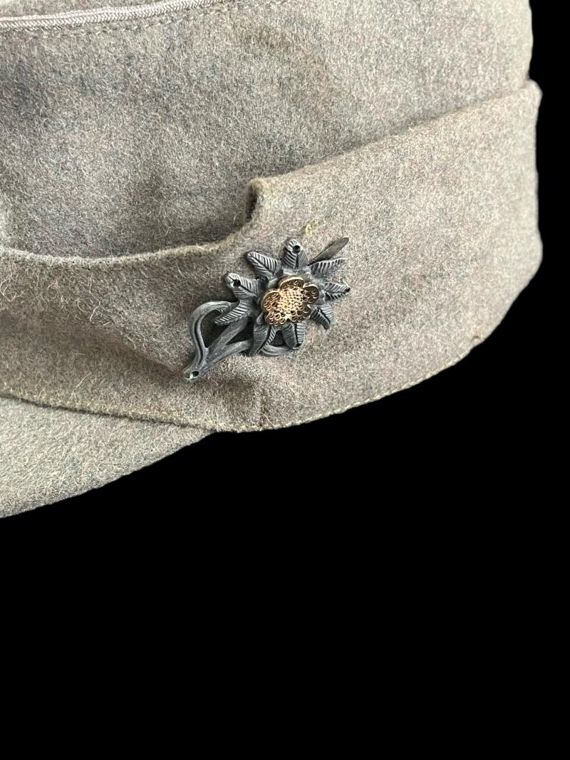 REPRODUCTION WW2 GERMAN GEBIRGSJAGER OFFICER'S M43 CAP
