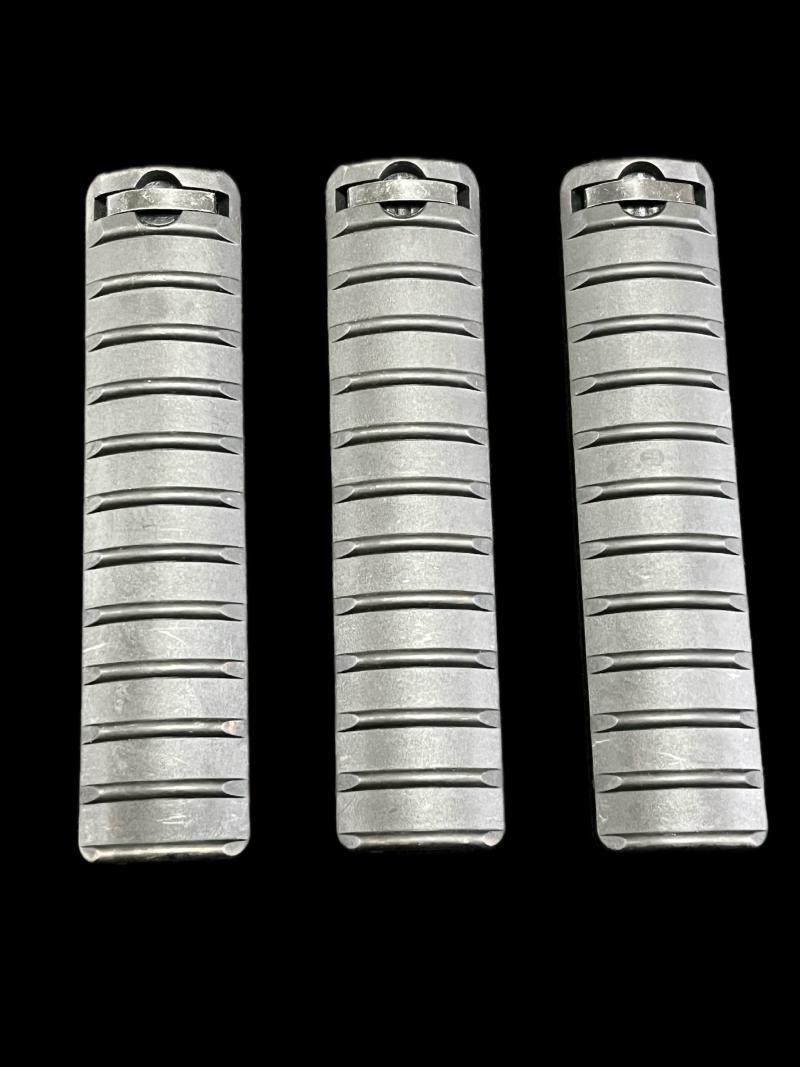 3 X RIS PANELS