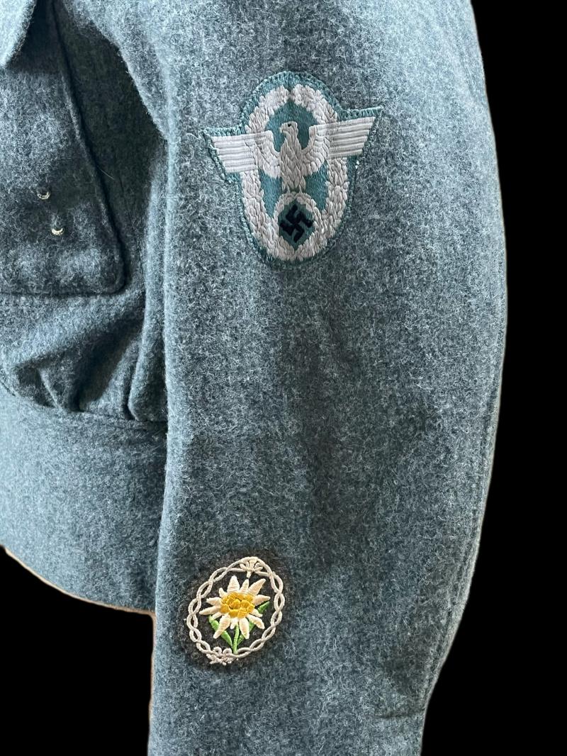 WW2 GERMAN M44 POLICE MOUNTAIN REGIMENT TUNIC & POLICE MOUNTAIN CAP