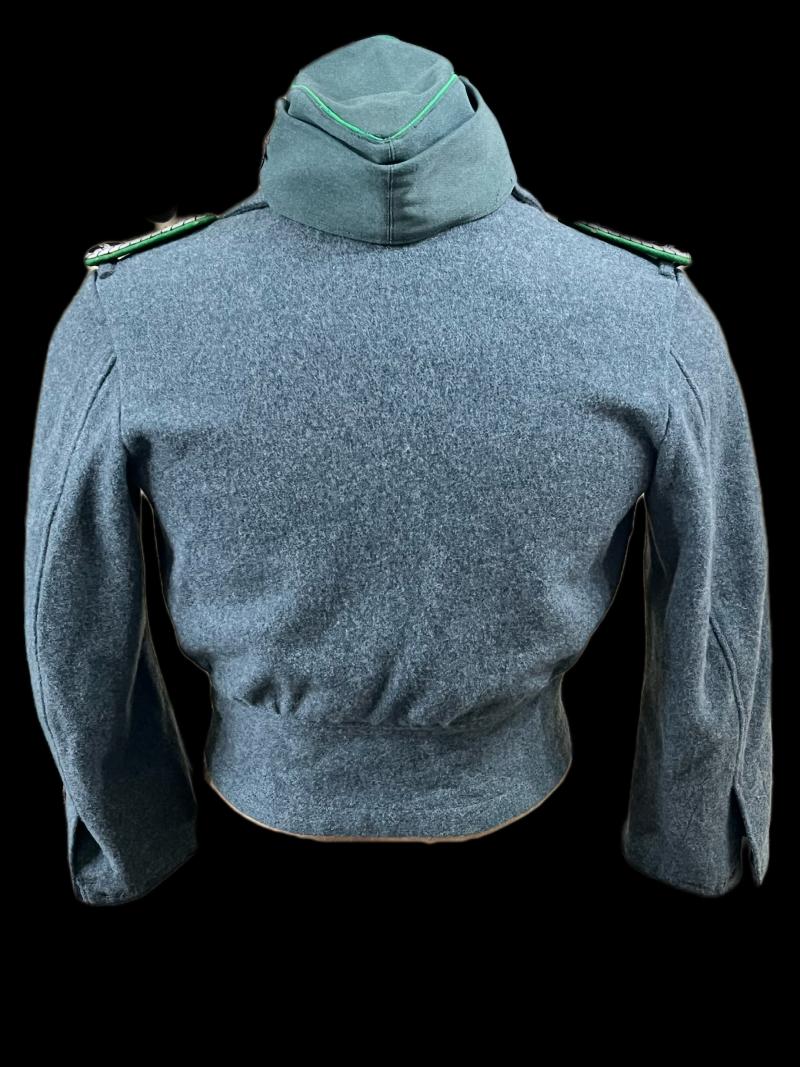 WW2 GERMAN M44 POLICE MOUNTAIN REGIMENT TUNIC & POLICE MOUNTAIN CAP
