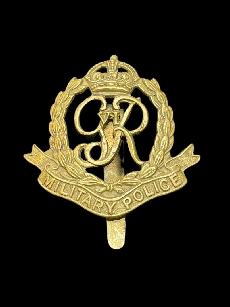 ROYAL MILITARY POLICE CAP BADGE