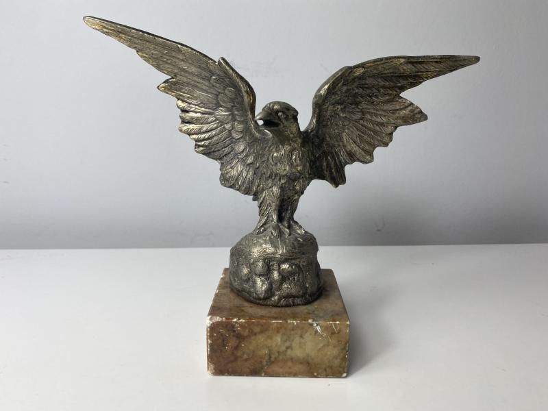AMERICAN EAGLE ON A MARBLE BASE