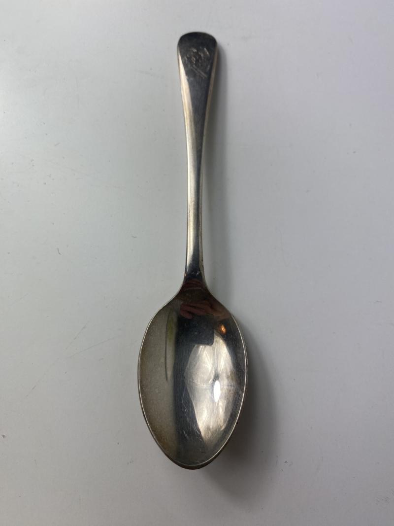 (WAS £8) SILVER PLATED SPOON WITH PISTOLS
